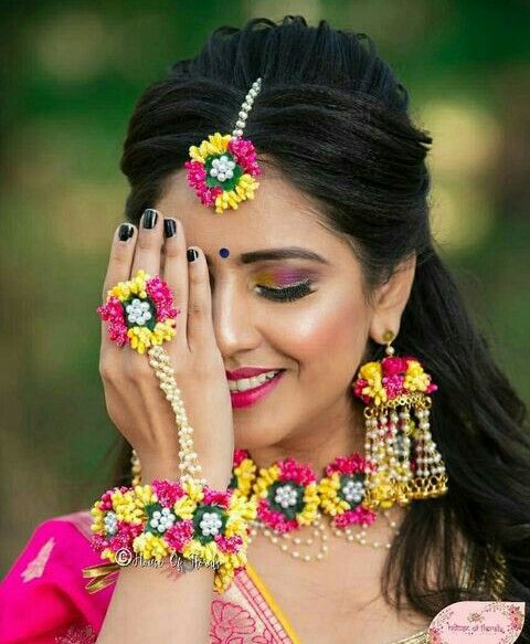 Customization: Any color combination available on request., Floral Jewelry Set for Bridal & Festive Occasions – Custom Color Options