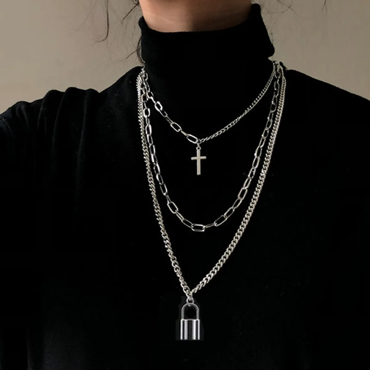 Three layer lock and cross style chain