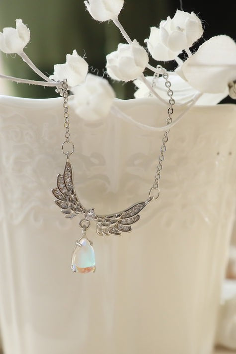 Angel wings necklace for women